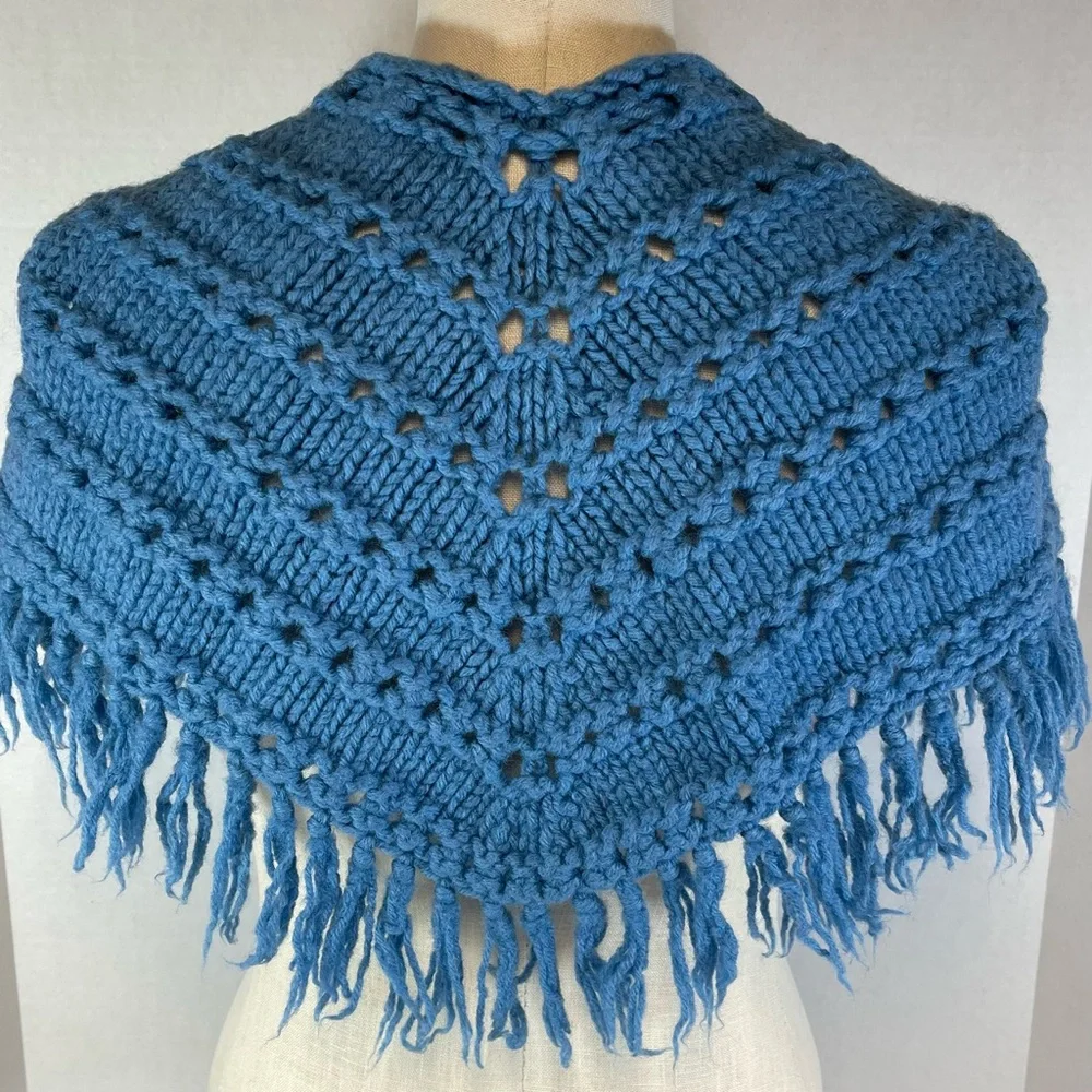 Vintage Crochet Knit Poncho Girls Handmade Blue Grannycore